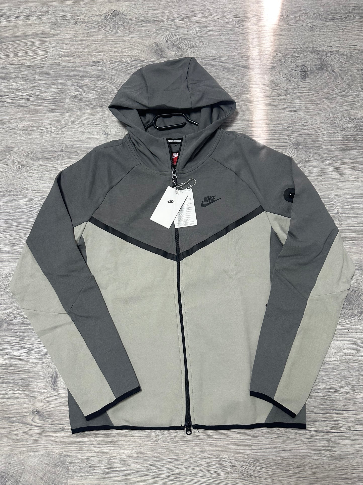 Trening Nike Tech culoare gri