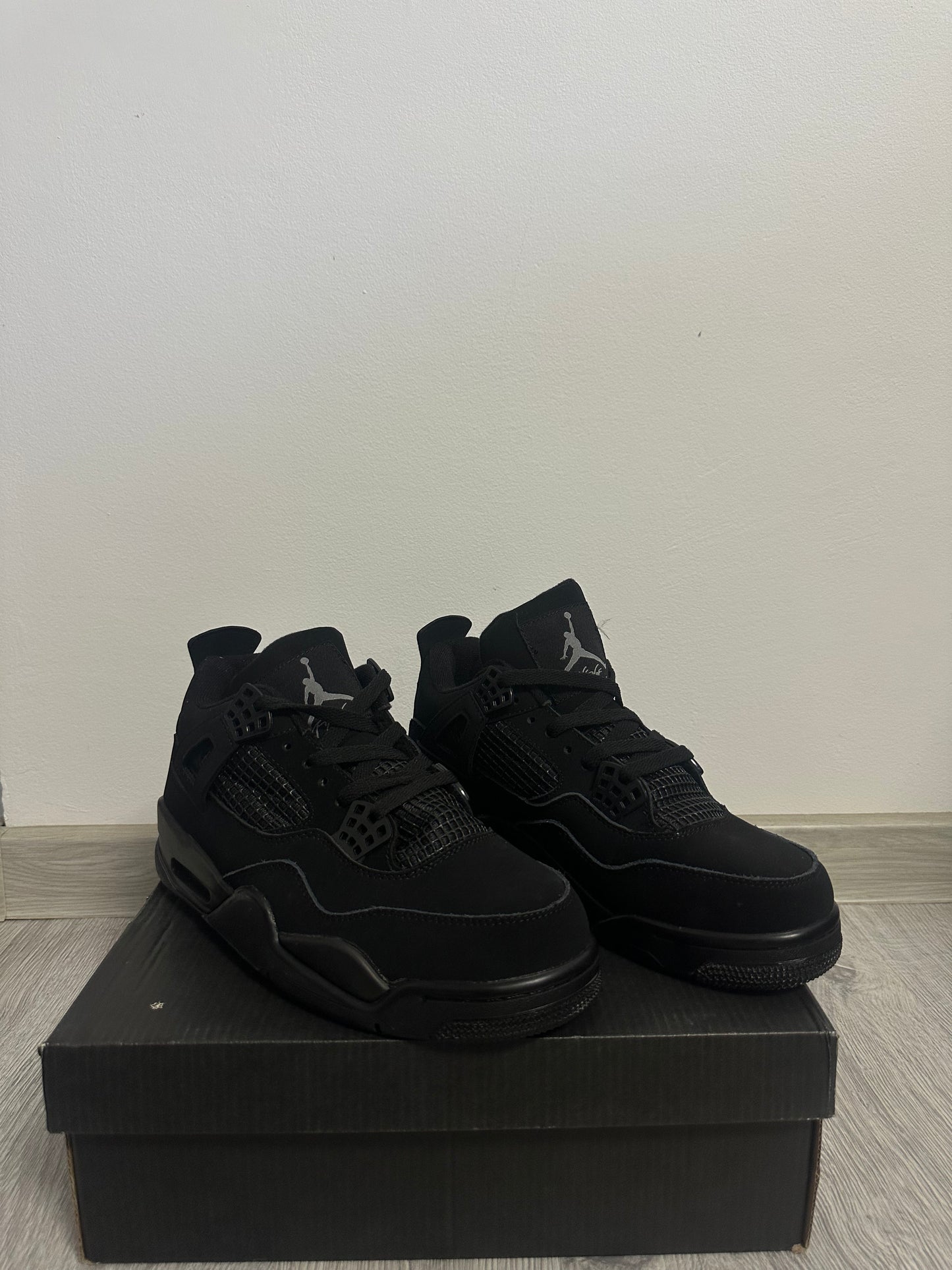 Air Jordan 4 Black Edition